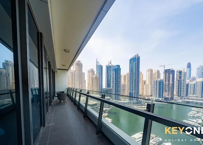 Vibrant Two Bedroom With Full Marina View